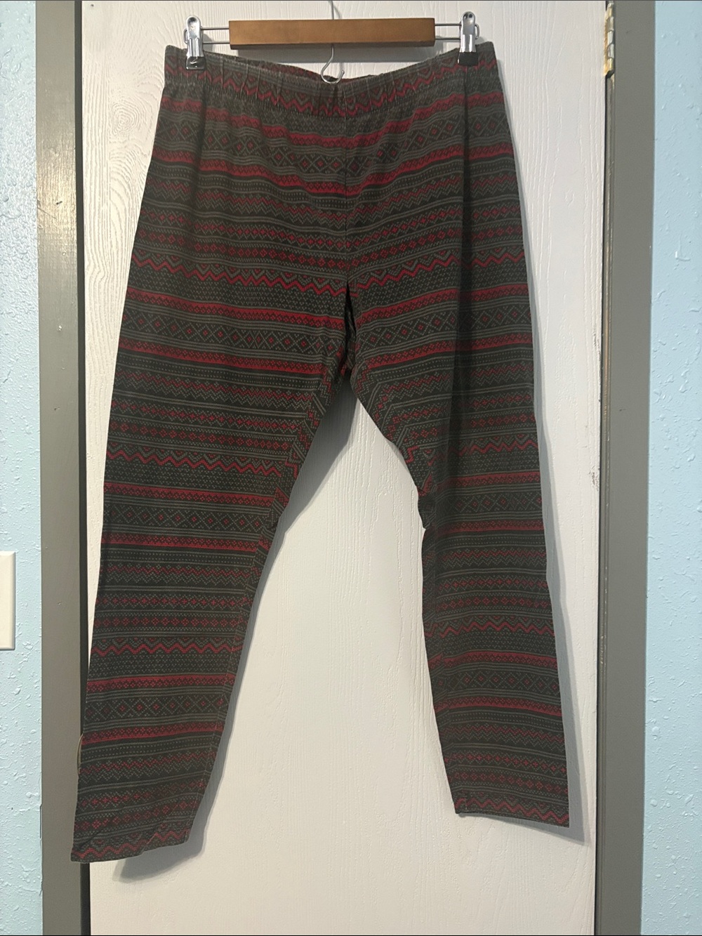 Cato Black & Red Patterned Stretch Leggings